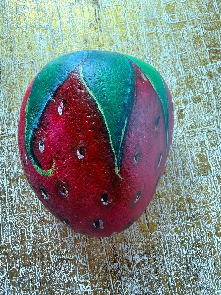 Painted stone No. 17, decorated as: Strawberry